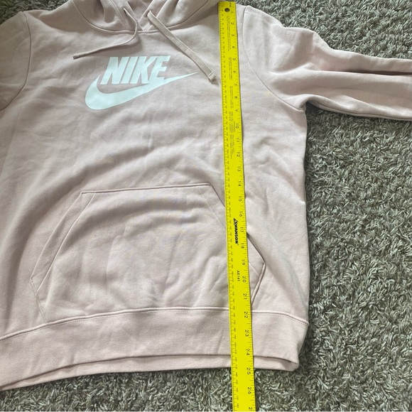 Nike light pink drawstring hoodie size M with a big pocket - Picture 6 of 7